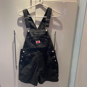 ✩ REVOLT DEADSTOCK CARPENTER OVERALL
SHORTS ✩